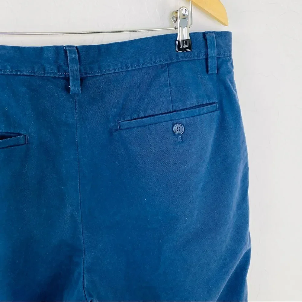 Banana Republic navy Aiden shorts slim style size 34